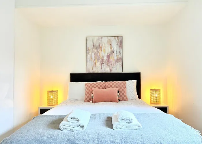 Lovely Spacious At Temple Bar *